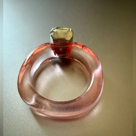 COPY - Resin Ring - pink with pink green - Picture 2 of 3